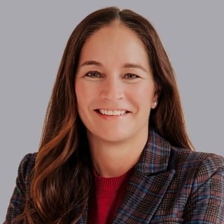 Andrea Nilson, Executive Director and Principal at Summit Commercial Real Estate Group